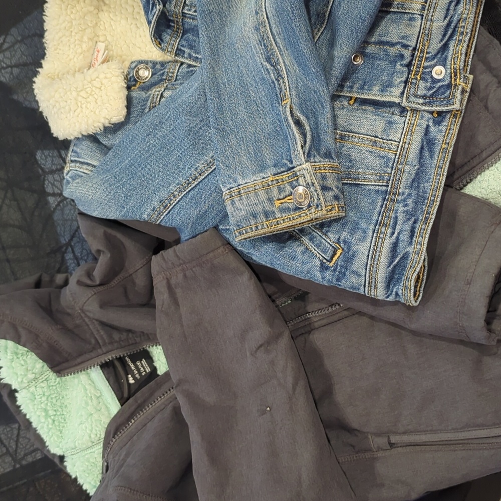2 used girl's jackets size small